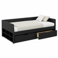 Cama nido negra con cajones y estantes laterales de madera